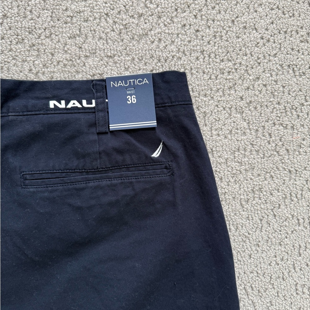 Nautica Men’s Navy Chino Shorts - NWT size 36 waist - Picture 7 of 7